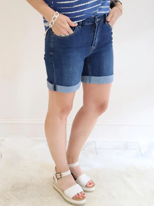 Denim Rolled Up Cuff Shorts In Medium Wash