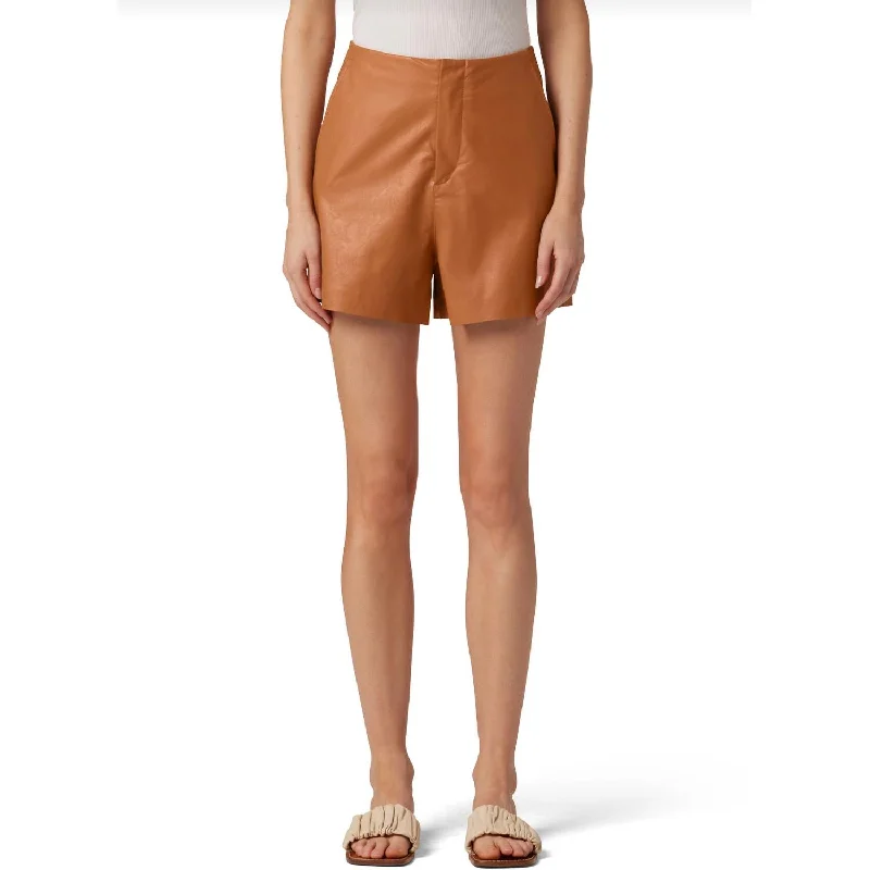 Weightless Vegan Leather Shorts In Almond